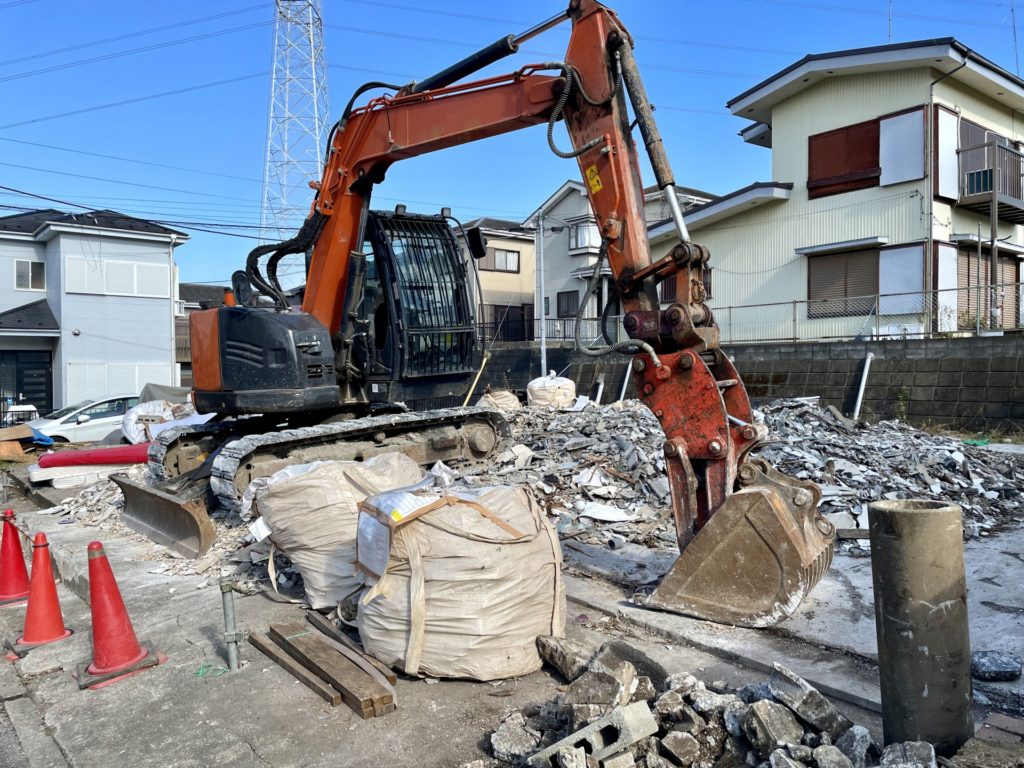 長門市で解体工事のブラスト