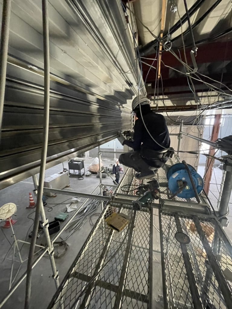 内装解体工事インUBE