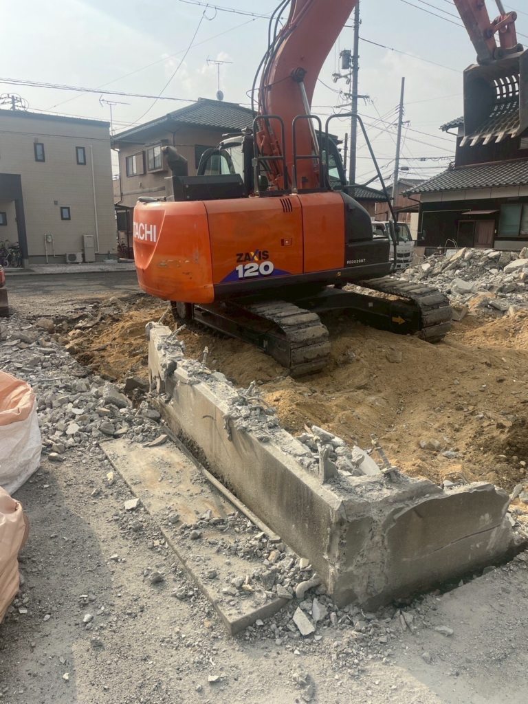 基礎撤去する前画像